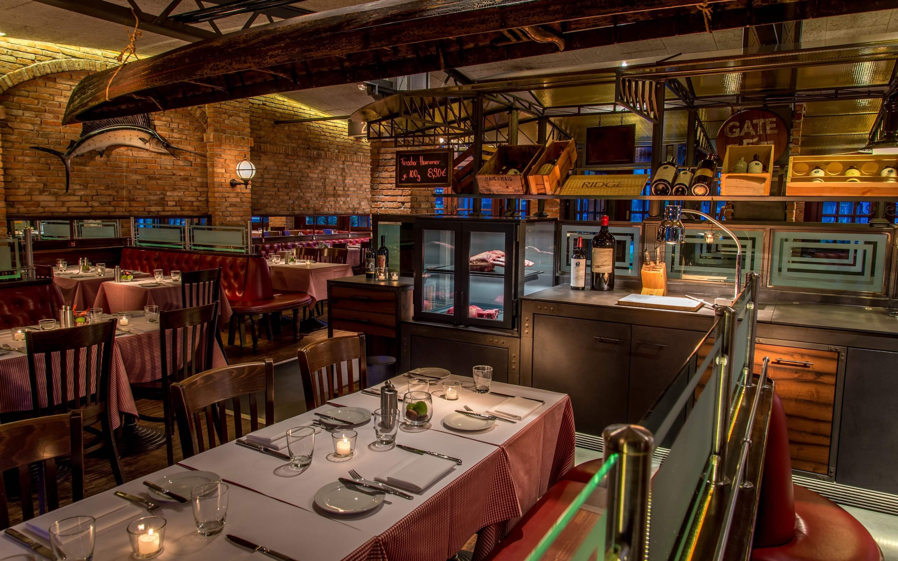 Ausbildung zum Restaurantfachmann PIER 51(m/w/d)