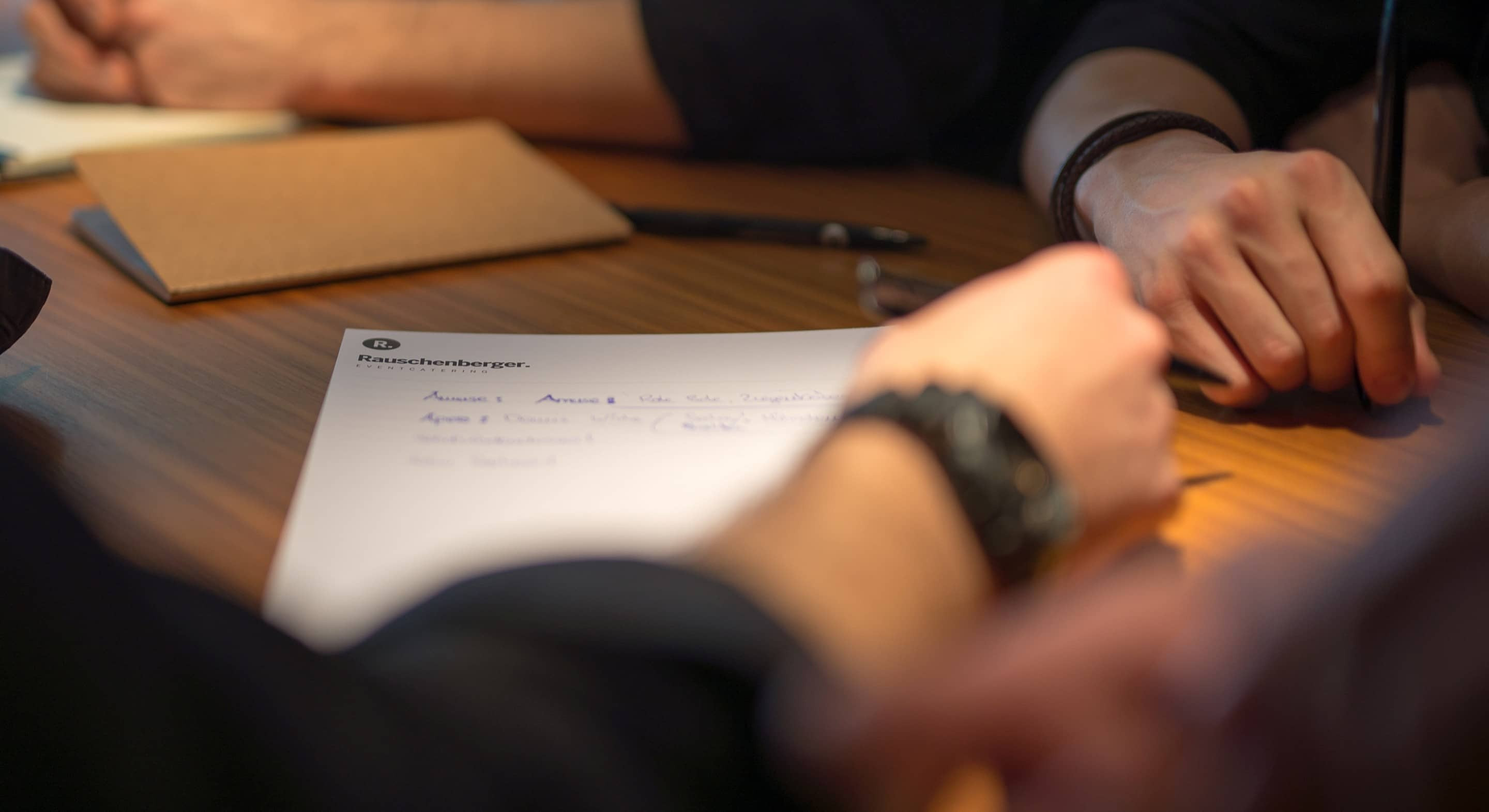 MITARBEITER WARENWIRTSCHAFT (M/W/D) SCHWERPUNKT: FOOD MANAGEMENT